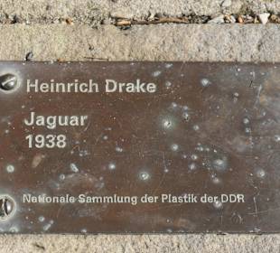 Die Jaguar-Figur von Heinrich Drake