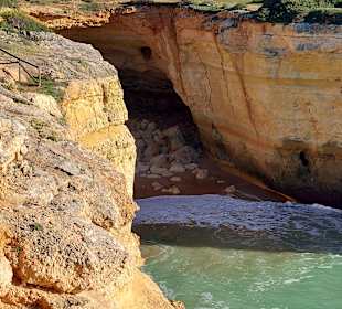 Seven Hanging Valleys Trail 
