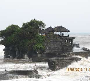 Tanah Lot