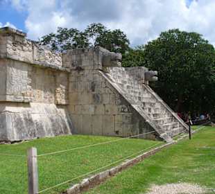Ausgrabung in Chichen Itza