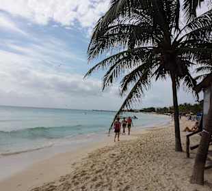Strand in Citynähe  Von Playa del Carmen