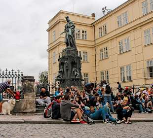 У Карлового моста