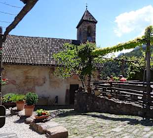 Burg Hocheppan