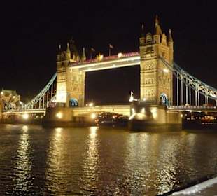 Tower Bridge by night