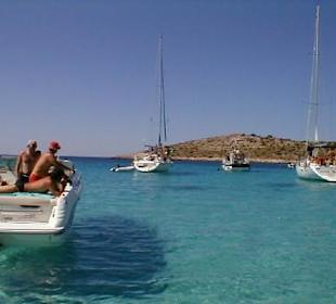 Yachtausflug zu einsamen Inselchen