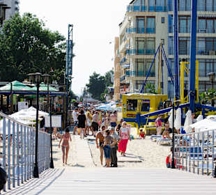 Molo - zde si mužete zaplatit cestu na Neseber