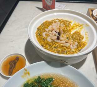 Crebmeal with shrimps