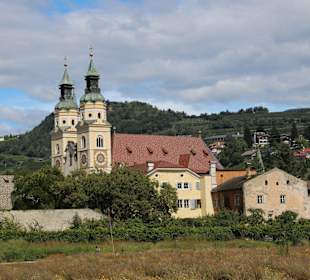 Hofgarten Brixen Blick zum Dom