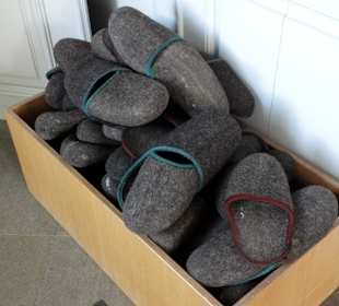 Filzpantoffeln für die Besucher