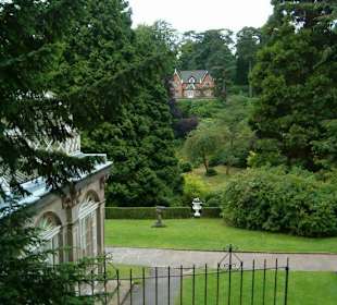 Tereny zielone w parku alton towers