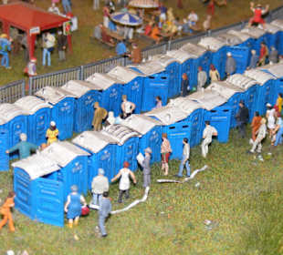 Dixi Klos beim DJ Ötzi Konzert in der Schweiz