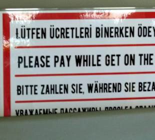Schild am Dolmusch
