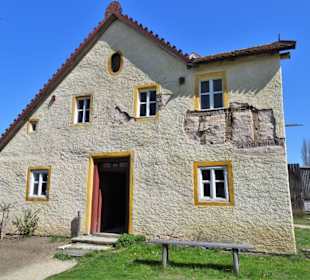 Außenansicht eines historischen Hauses