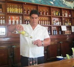 Eine große Auswahl von verschiedenen Rumsorten