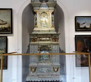 Kachelofen im Jagdzimmer