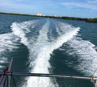 Motoryachtfahrt Cayo Blanco