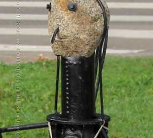 Zanis, Mitglied der Bruninieku Parade