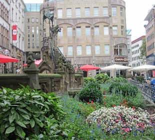 Der Heinzelmänchenbrunnen