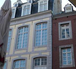 Beim Hof in der Altstadt von Aachen