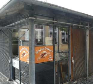 Beim Avanti Grill am Marktplatz von Bad Neustadt