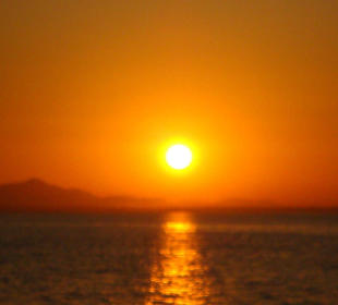 Sonnenuntergang vor dem Nachttauchgang