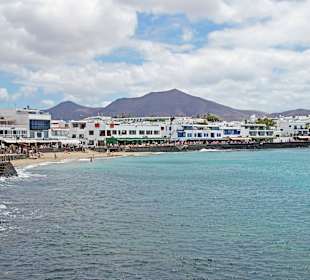 Aussicht auf Playa-Blanca Promenade