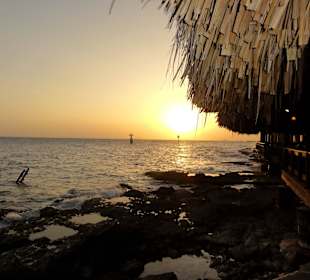 Blick vom Restaurant auf das karibische Meer