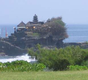 Blick auf den Tempel Tanah Lot