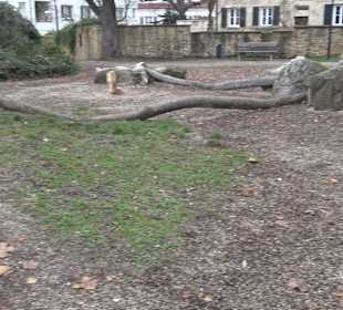 Mehrgenerationengpielplatz Schlösslesgarten