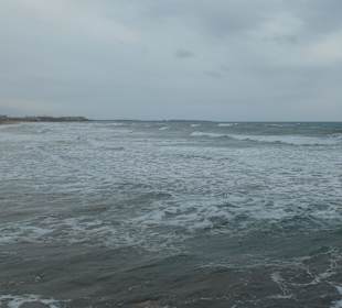 Februar 14 bewegtes Mittelmeer