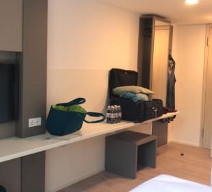 Zimmer Motel B