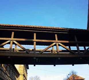 Brücke zur Festungsmauer