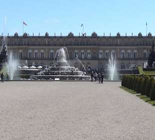 Schlossgarten - Latona Brunnen