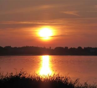 Sonnenuntergang am Salzsee