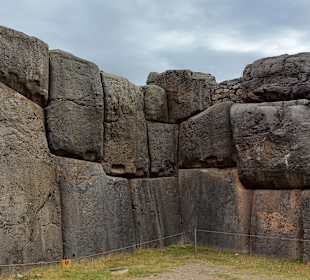 Sacsayhuamán