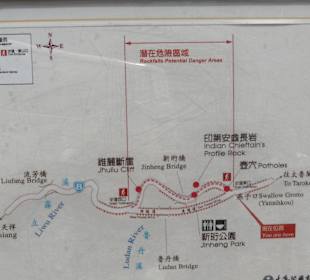 Wegbegleitung zur Tarokoschlucht