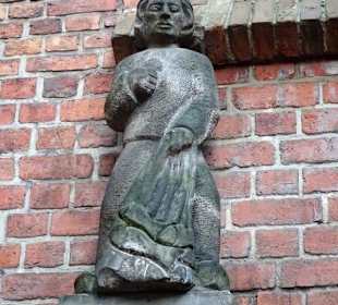 Skulpturen von Hoetger in der Böttcherstraße