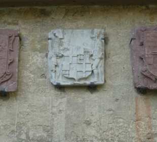 Unterwegs in der Ruine von Burg Neuhaus