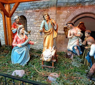 Krippe auf dem Weihnachtsmarkt in Mainz