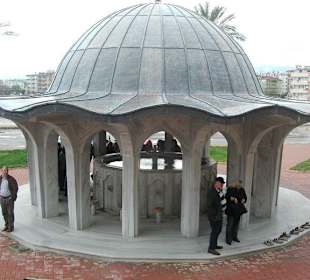 der Waschplatz vor der Moschee