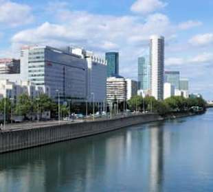 La Defense-Seine, Paris