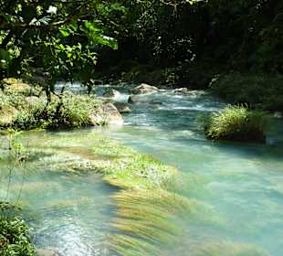 Der türkisfarbene Rio Celeste