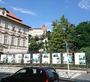 Valdštejnská ulice