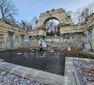 Römische Ruine im Winter