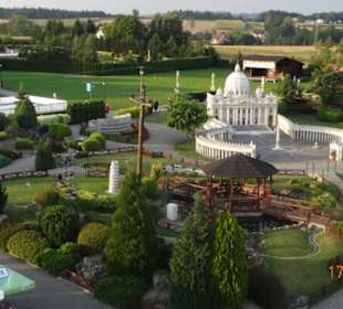 Park Miniatur widziany z koła młyńskiego