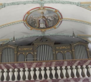 Römisch-katholische Pfarrkirche St. Martin Urlau