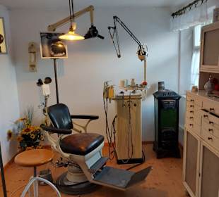 Zahnarztstuhl