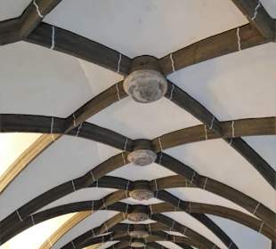 Die Gewölbedecke des Kreuzgang