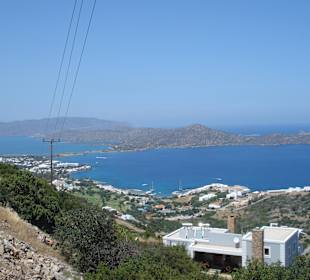 Blick über Elounda nach Spinalonga