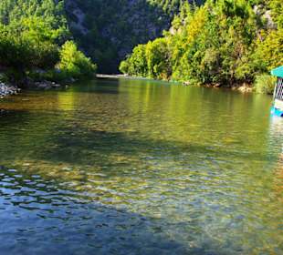 Glasklares Wasser